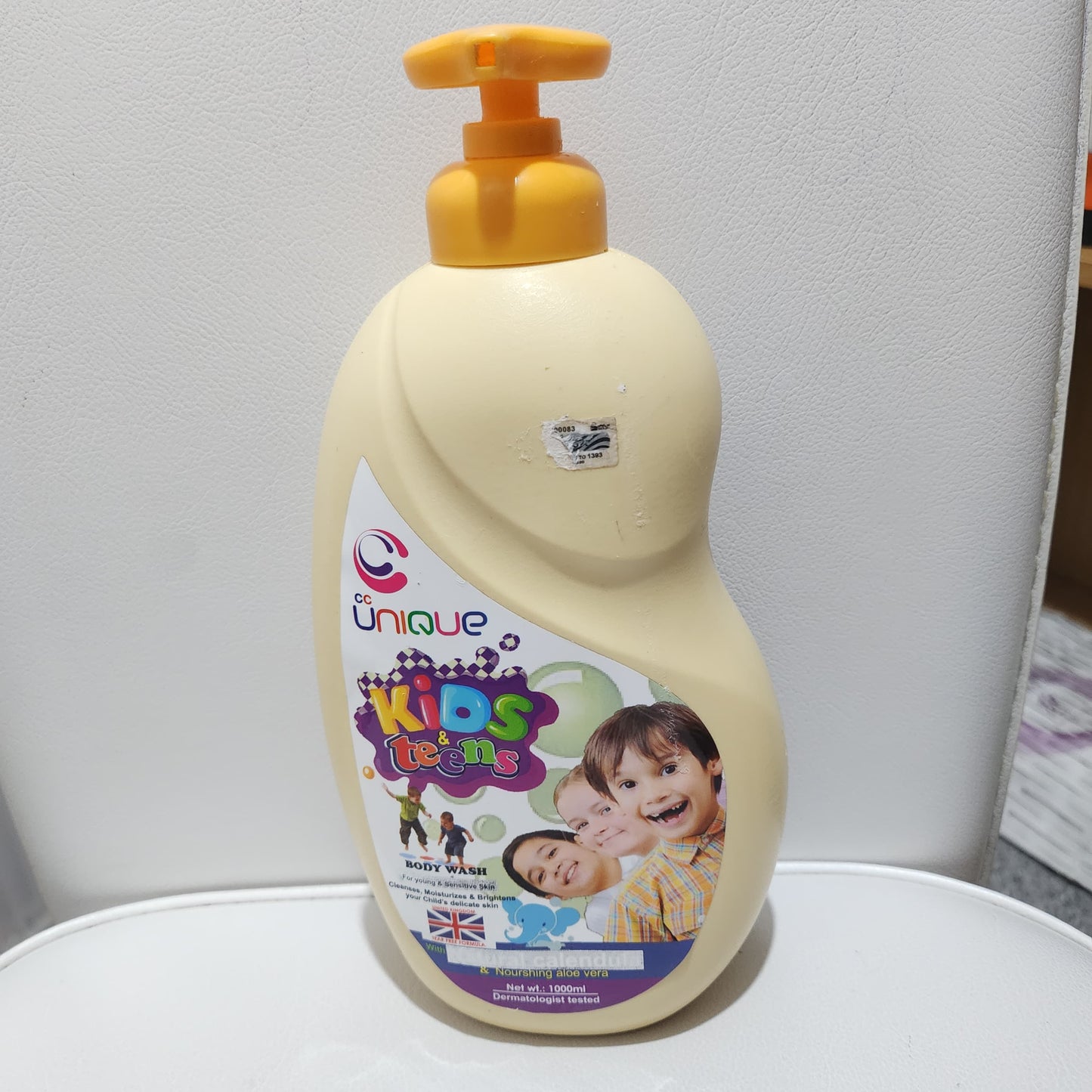 Unique Kids & Teens Brightening Natural Calendula Body Wash 1000ml x 1