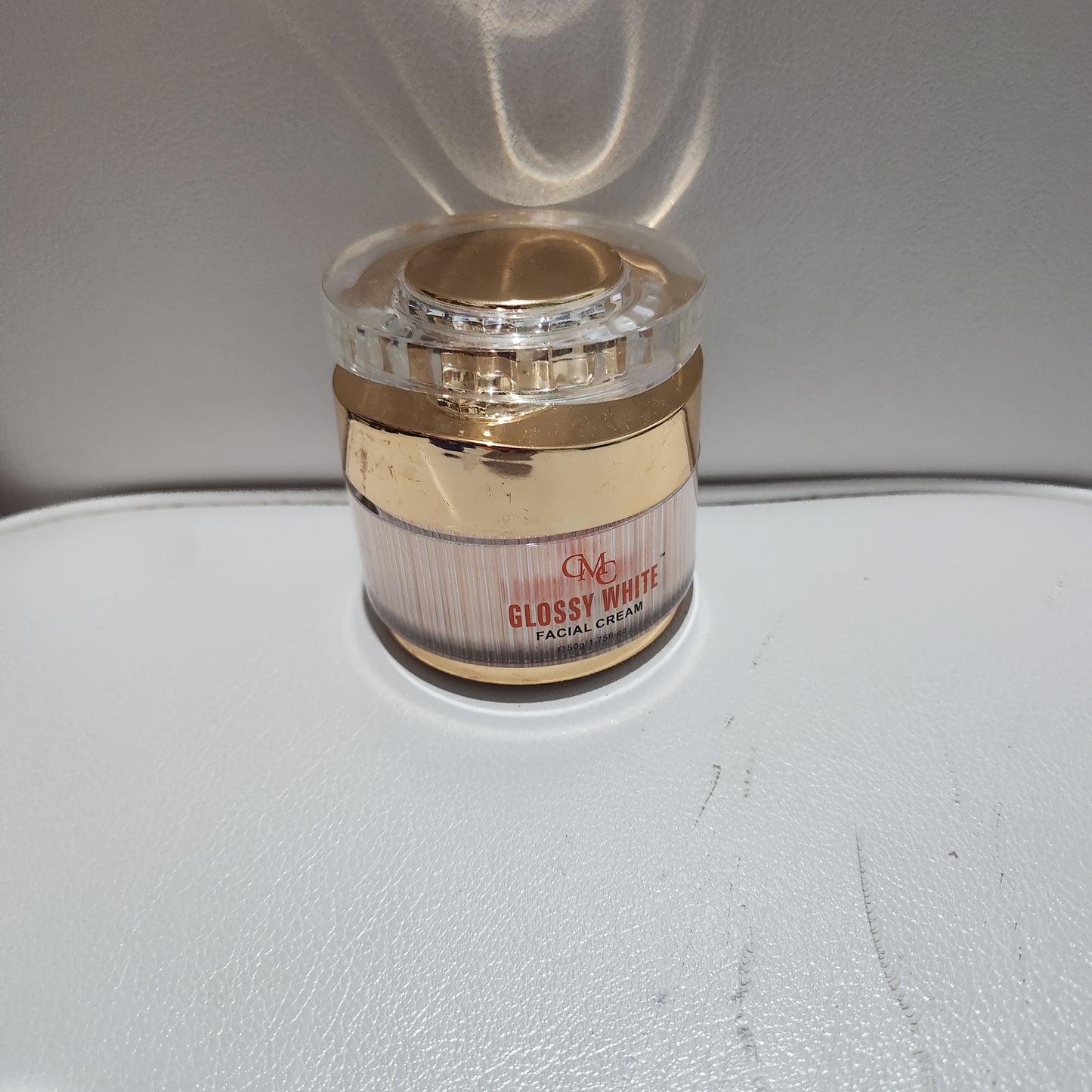 Glossy White Facial Cream - Luxurious Skincare for Radiant Complexion