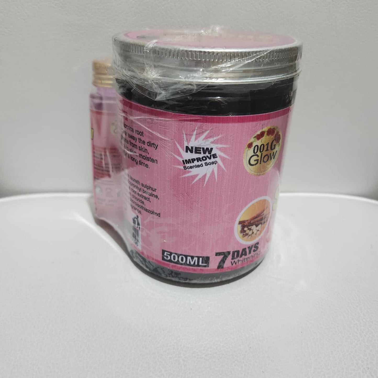 G- Glow 7days Whitening Soap 500g Whitens Up To 4 Shades Without Using Cream For Effective Skin Brightening