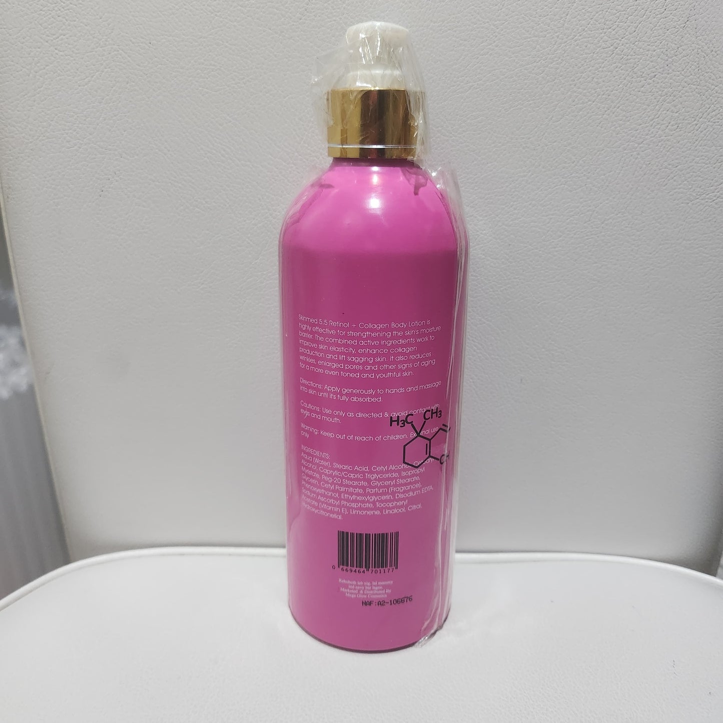 Skinmed 5.5 Body Lotion Retinol + Collagen 500ML Hydrating Moisture Moisturizers for Radiant Skin