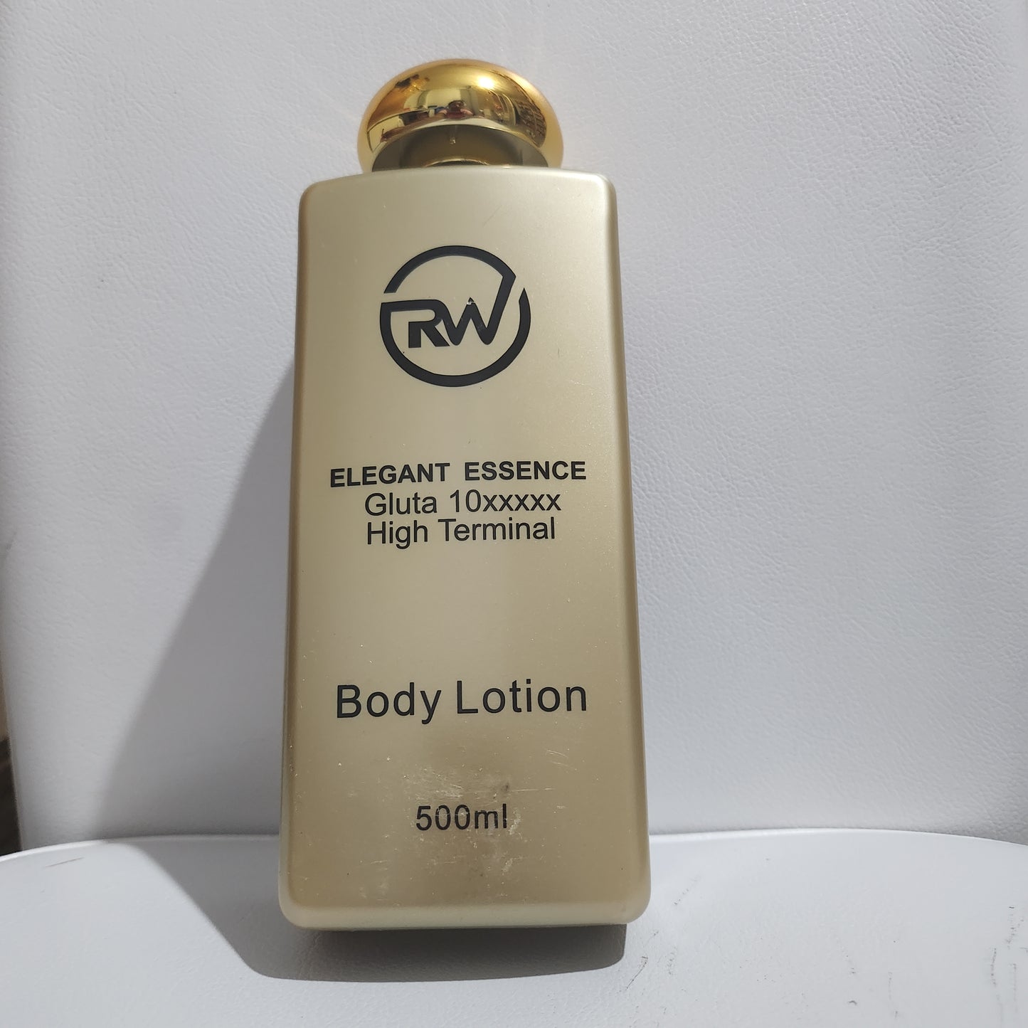 RW Elegant Essence Gluta Body Lotion 500ml