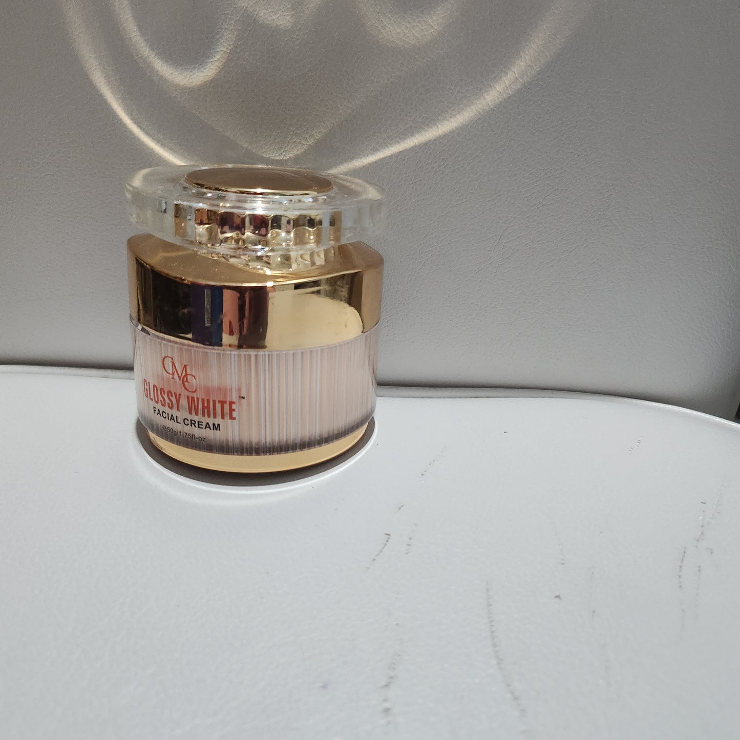 Glossy White Facial Cream - Luxurious Skincare for Radiant Complexion
