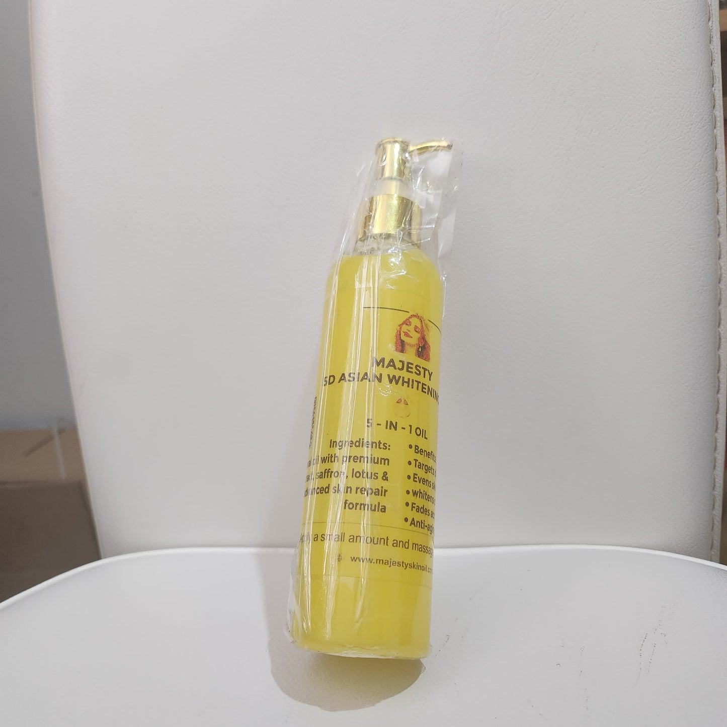 Majesty Asian Whitening 5-in-1 Oil for Skin Repair and Anti-Aging Formula with Premium Ingredients