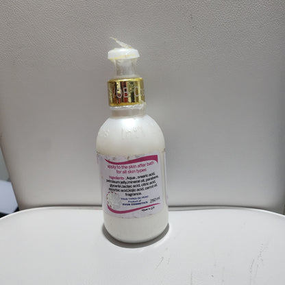 Madam White Exclusive Body Milk 250ml
