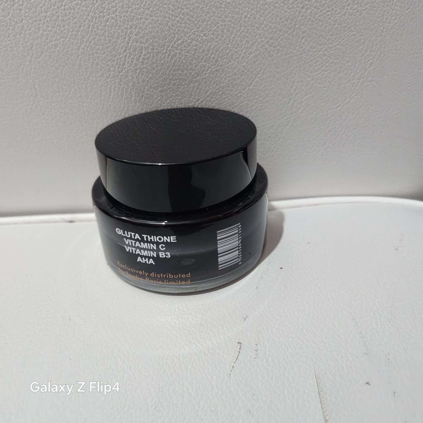 Tagbo Ultra Radiance-Boosting Cream Pro Whitening Spotless 50g for Even Tone Anti-Pigmentation SPF 20