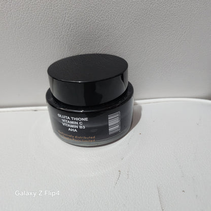 Tagbo Ultra Radiance-Boosting Cream Pro Whitening Spotless 50g for Even Tone Anti-Pigmentation SPF 20