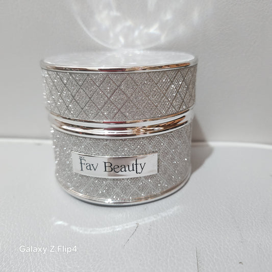Fav Beauty Face Cream with Elegant Design and Silver Accents for Radiant Skin Care