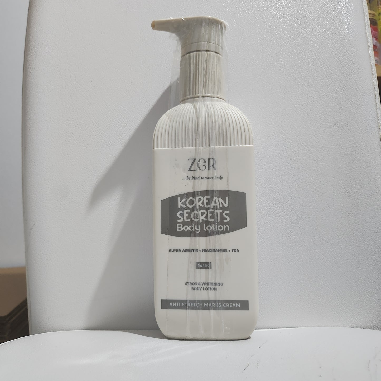 ZGR Korean Secrets Body Lotion - Alpha Arbutin Hacilamide Tea - Strong Whitening Anti Stretch Marks Cream